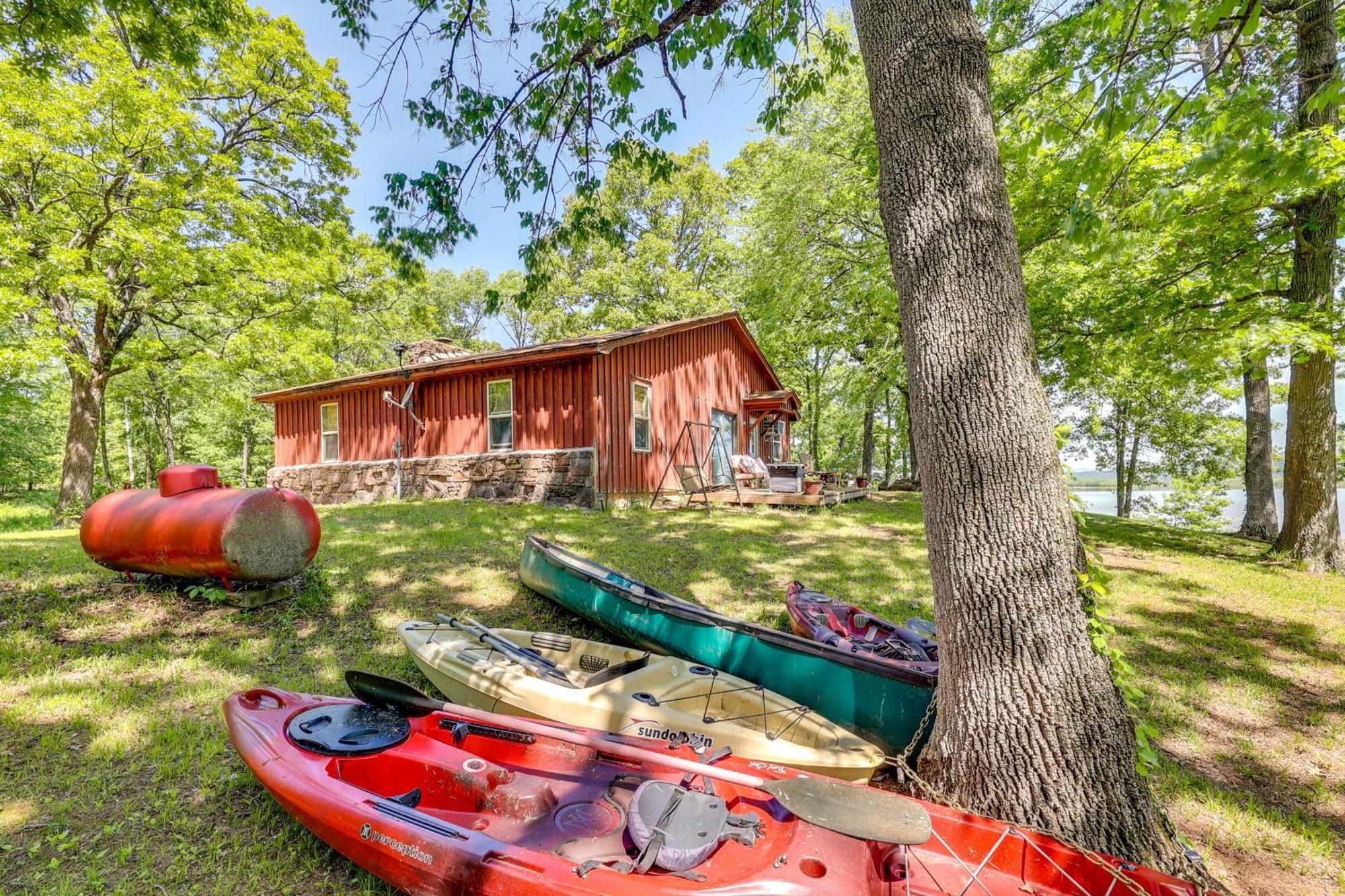 Rural Arkansas Vacation Rental With Lake Access Scranton Екстериор снимка