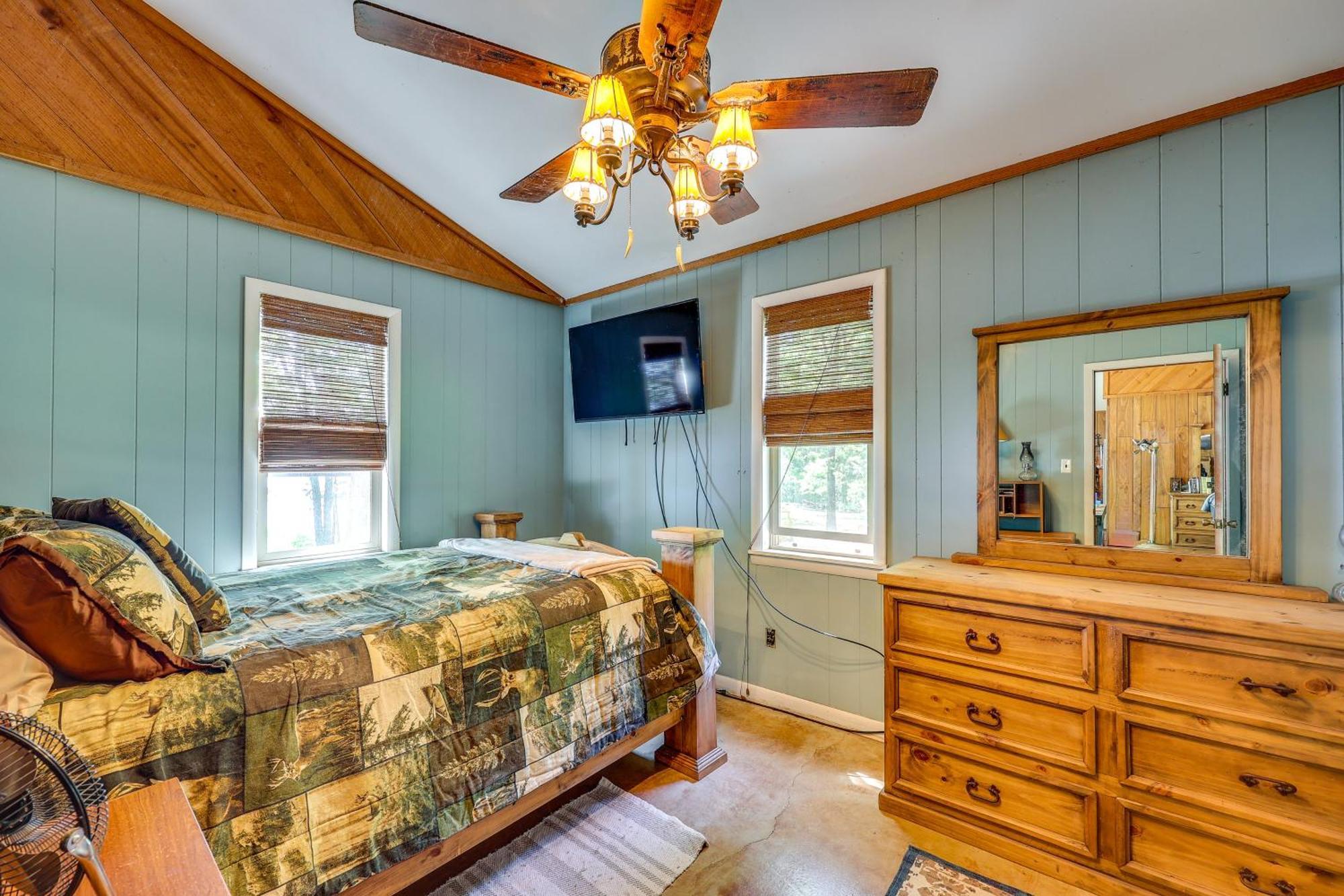 Rural Arkansas Vacation Rental With Lake Access Scranton Екстериор снимка
